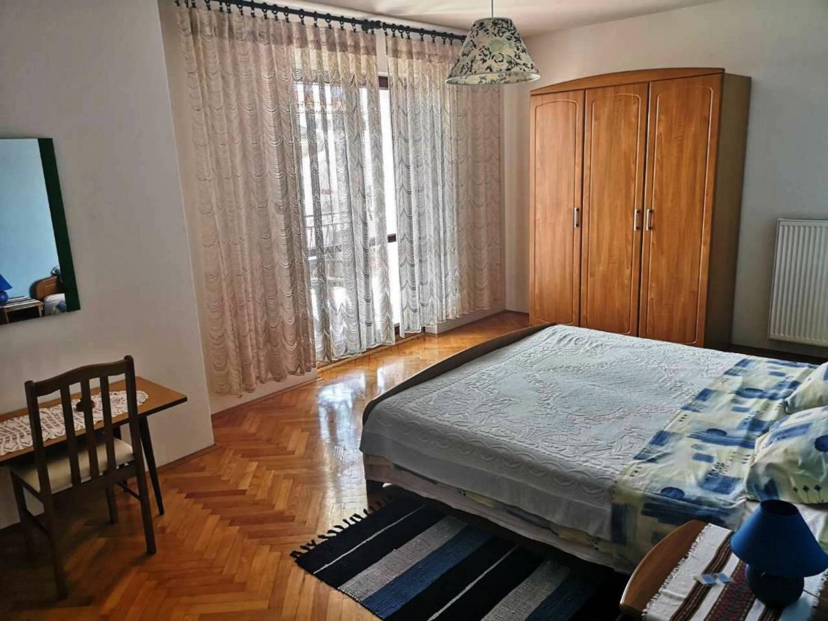 Apartment Anda Ровинь Экстерьер фото